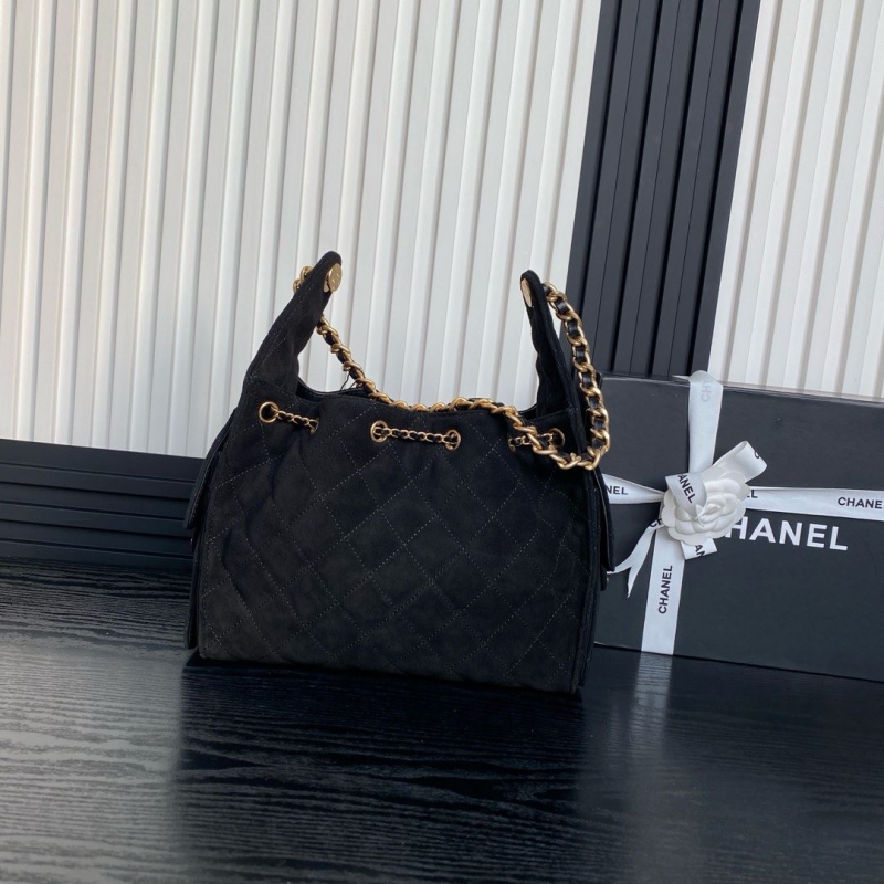 Ch**el bucket bags